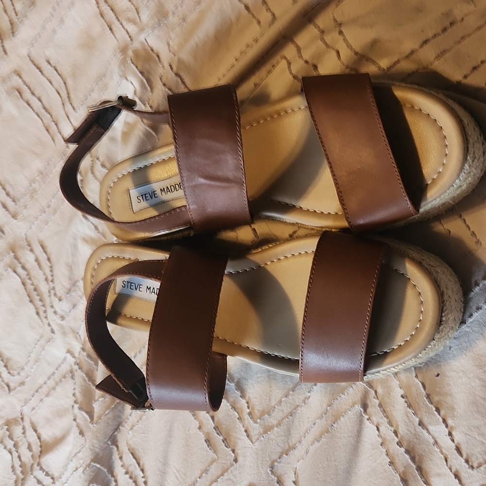 Steve Madden wedge sandal